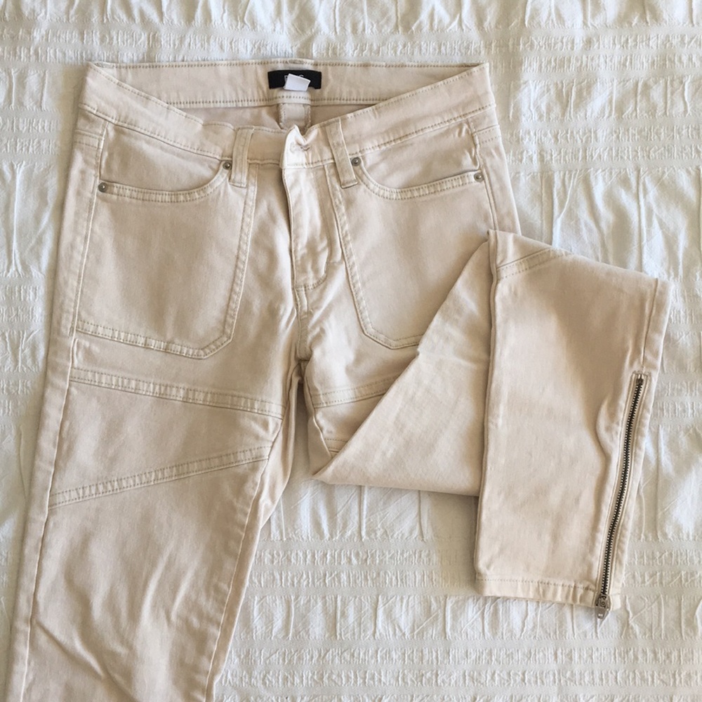 Patch pocket pants